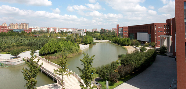 鶴壁職業(yè)技術(shù)學(xué)院 - 最美大學(xué)