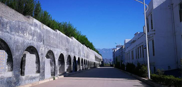 嵩山少林武術(shù)職業(yè)學(xué)院 - 最美大學(xué)