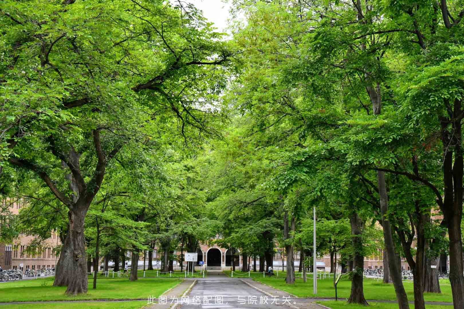 三峽大學科技學院-校園風景