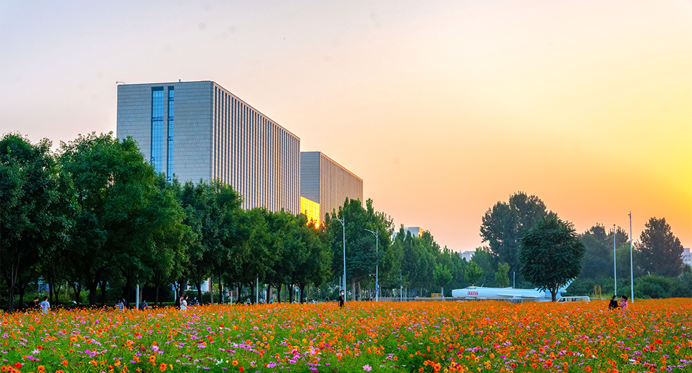 北京航空航天大學(xué) 中國(guó)名片里的青春力量