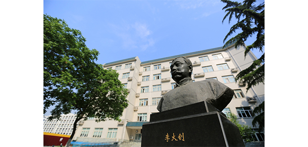 北京青年政治學院 - 最美大學