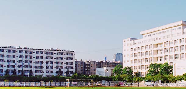 昆明醫(yī)科大學海源學院 - 最美院校