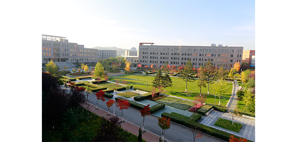 遼寧科技學院 - 最美大學